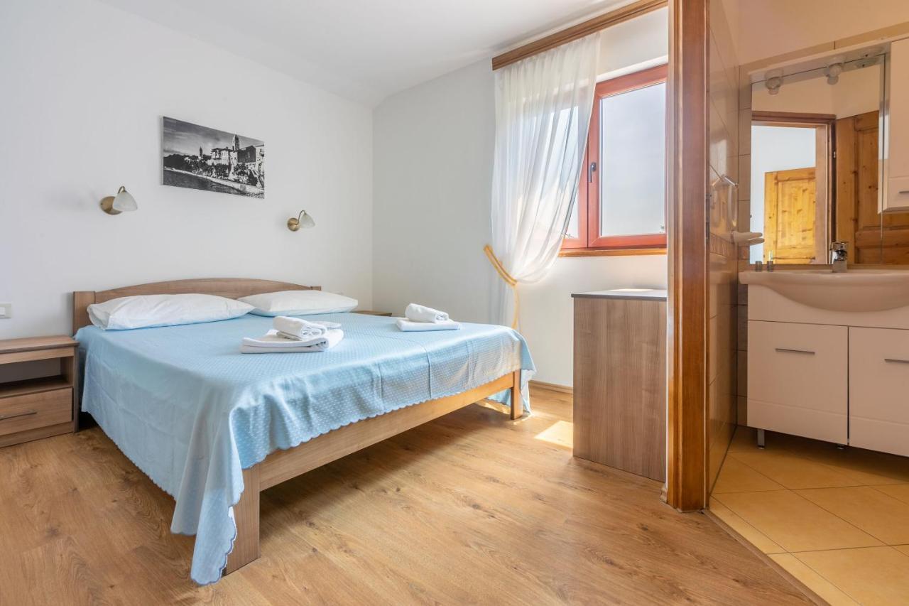 Vila House Marija Lopar Exteriér fotografie