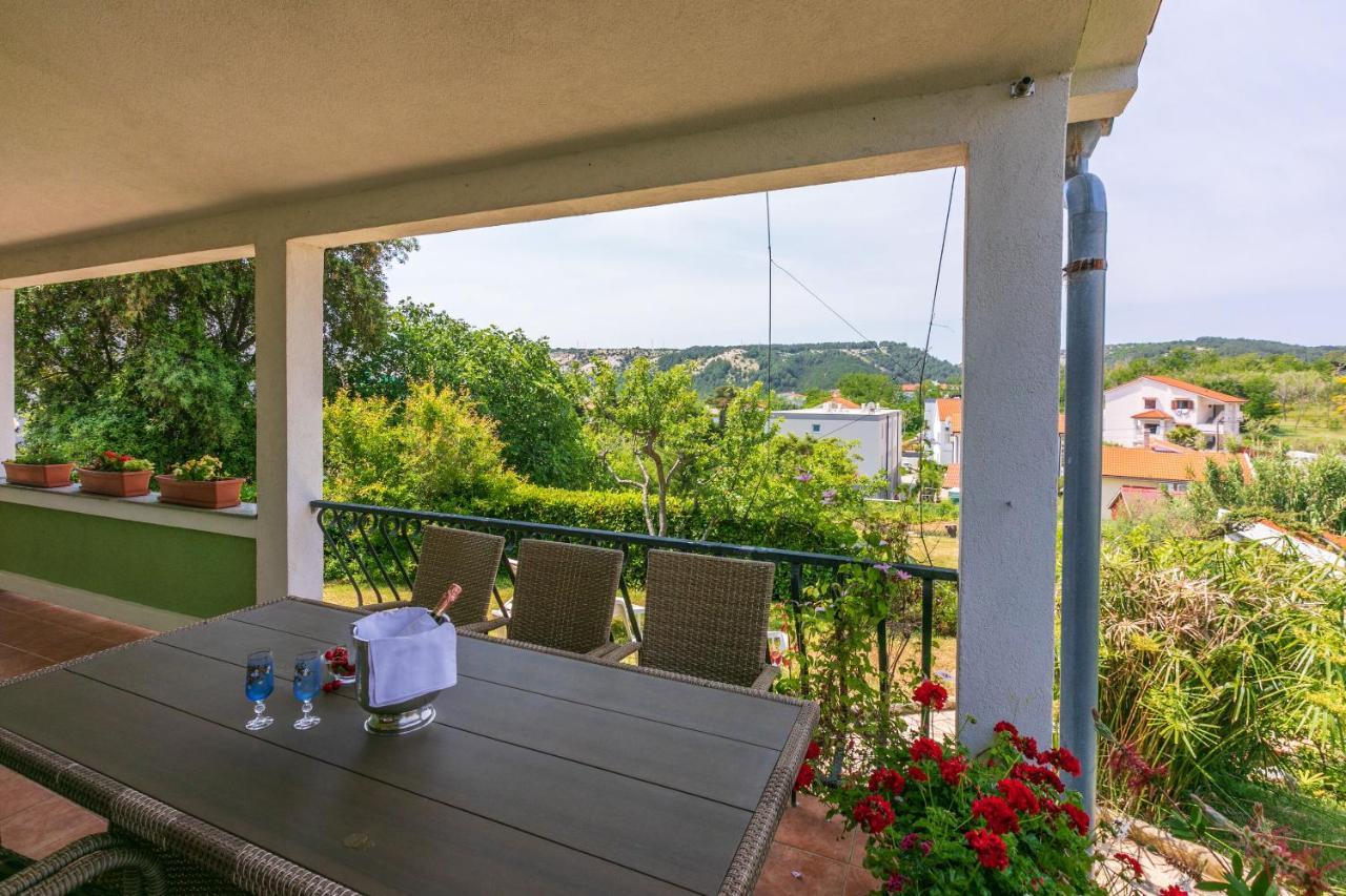 Vila House Marija Lopar Exteriér fotografie